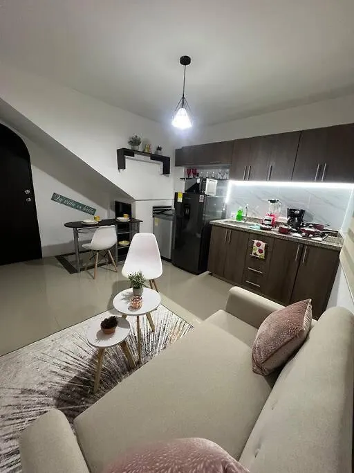 Apartamento Premium Granada Cali 0*,